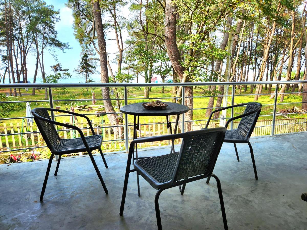 Beachfront Apartments ,,Kapro-One,, Ureki Exterior photo